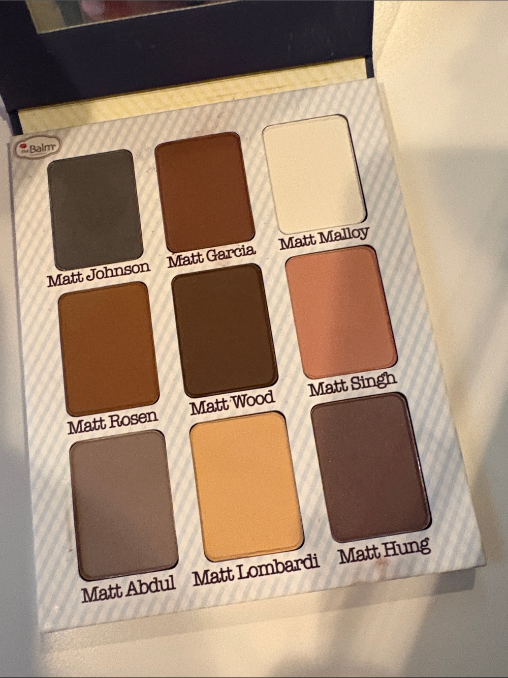 theBalm Meet Matt(e) Nude matte eyeshadow Palette - Picture 3 of 3